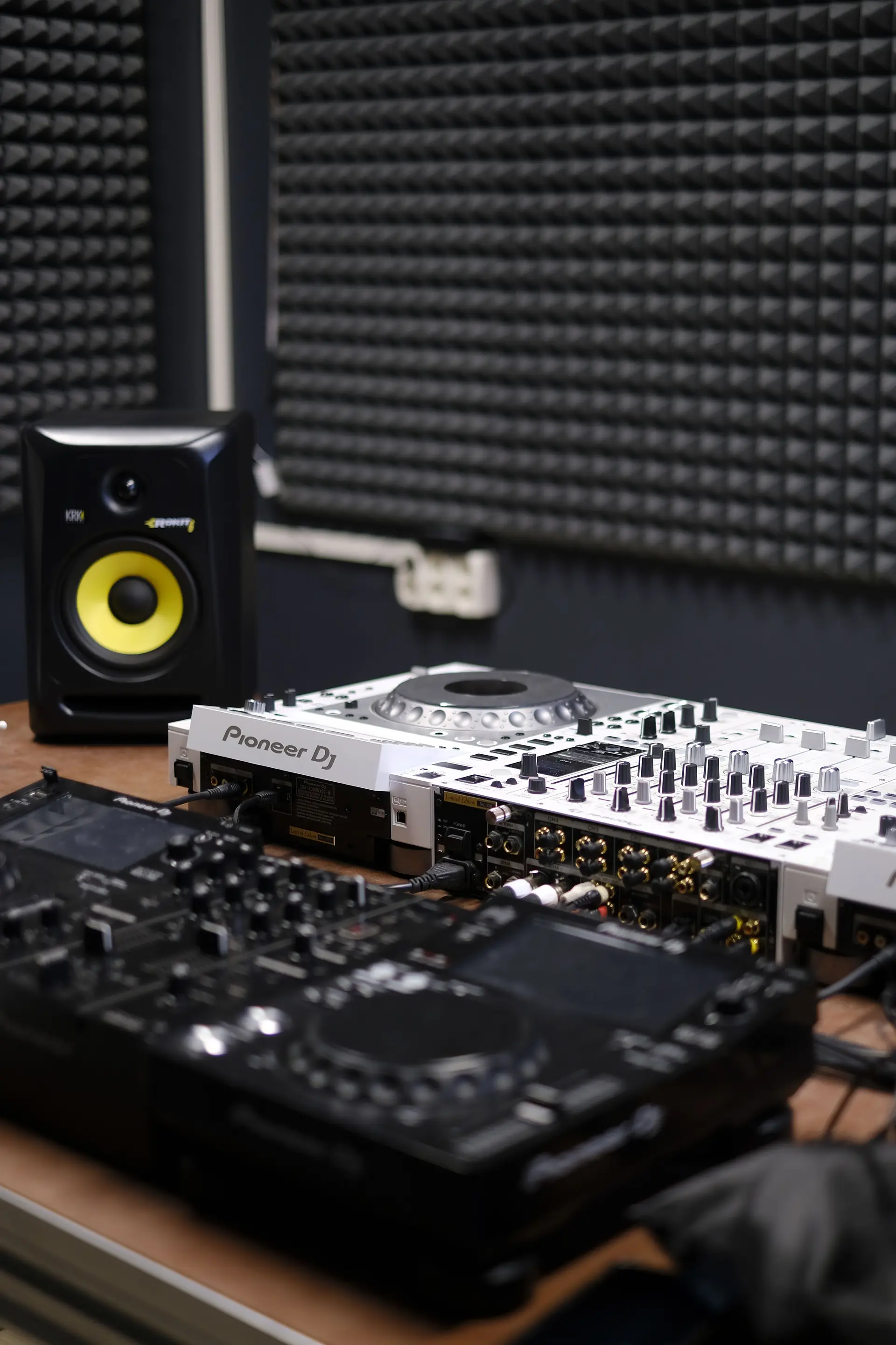 Mixing session